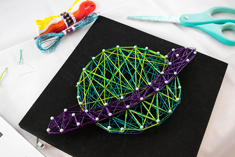 Craft-tastic String Art Kit - Ann Williams